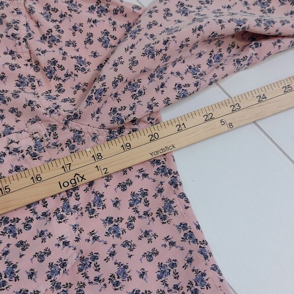 Billy T Floral Tencel Roll-Up Sleeves Shirt Women's Medium Split Back Cottage - Picture 7 of 8